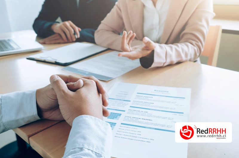 ¿Cómo Revisar las Referencias Laborales de tus Postulantes? Guía Práctica para Empresas